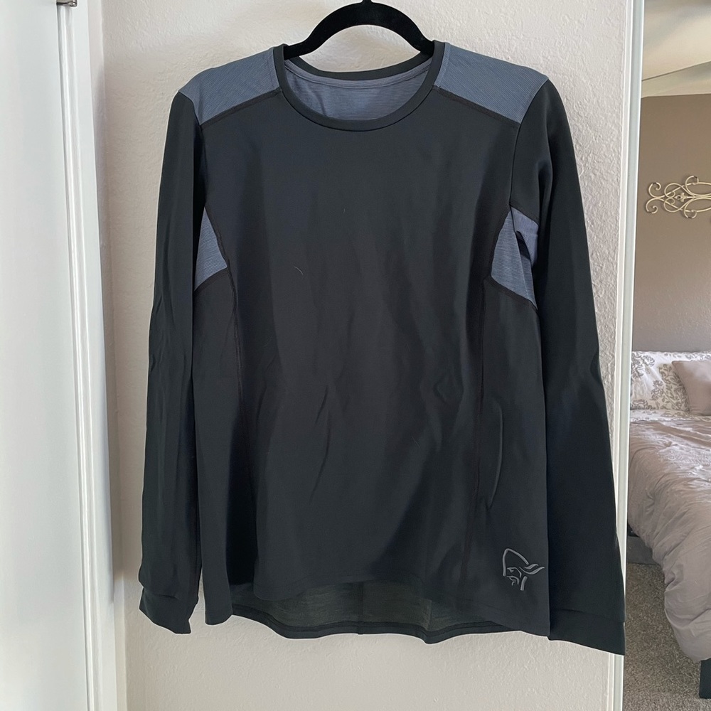 Norrona Falketind Super Wool long sleeve size L
